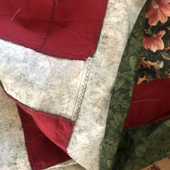 Unfinished Handmade Green and Red Quilted Bedding with Floral Design, 109” by 84 - Picture 6 of 7